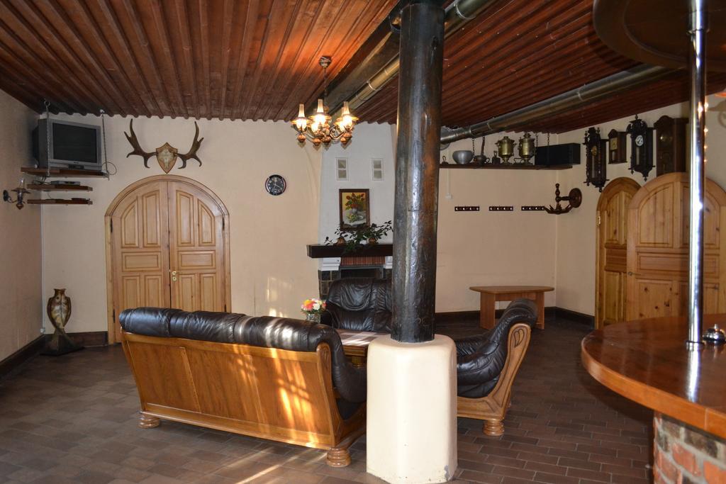 Motelis Aka Карсава Экстерьер фото