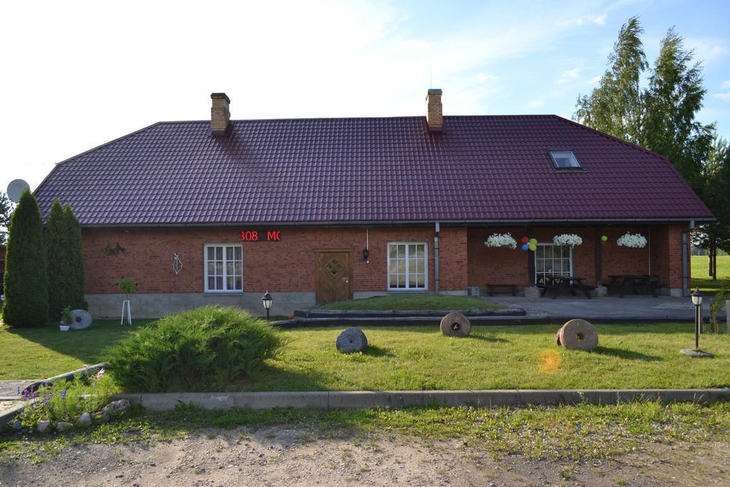 Motelis Aka Карсава Экстерьер фото